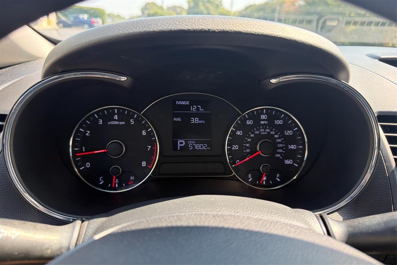 Kia Forte LX 4D Sedan 2016
