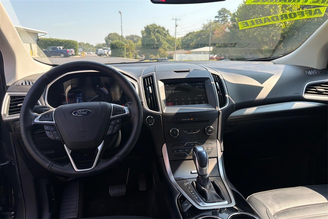 Ford Edge SEL 4D SUV FWD 2016