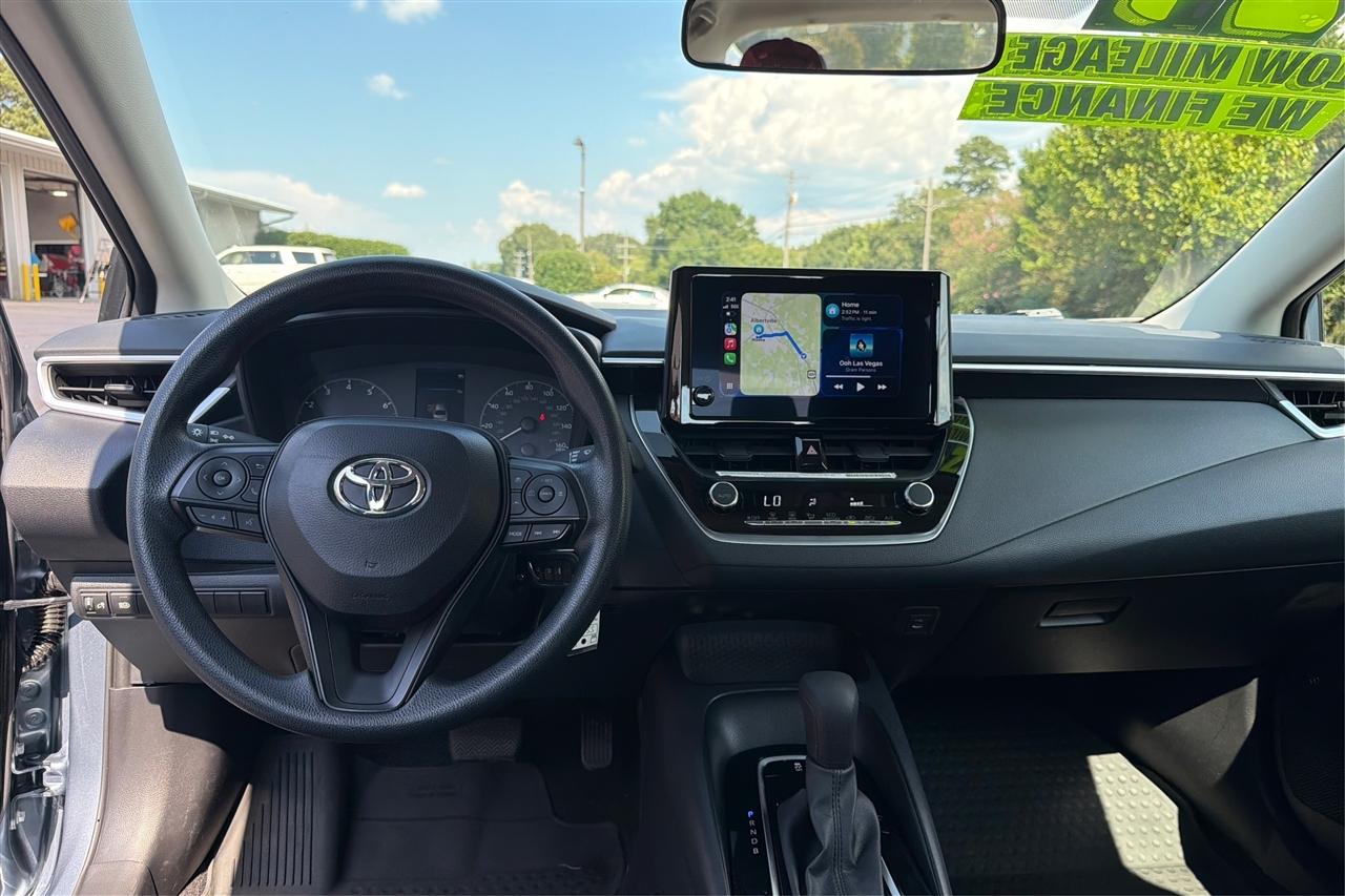 Toyota Corolla LE 4D Sedan 2024