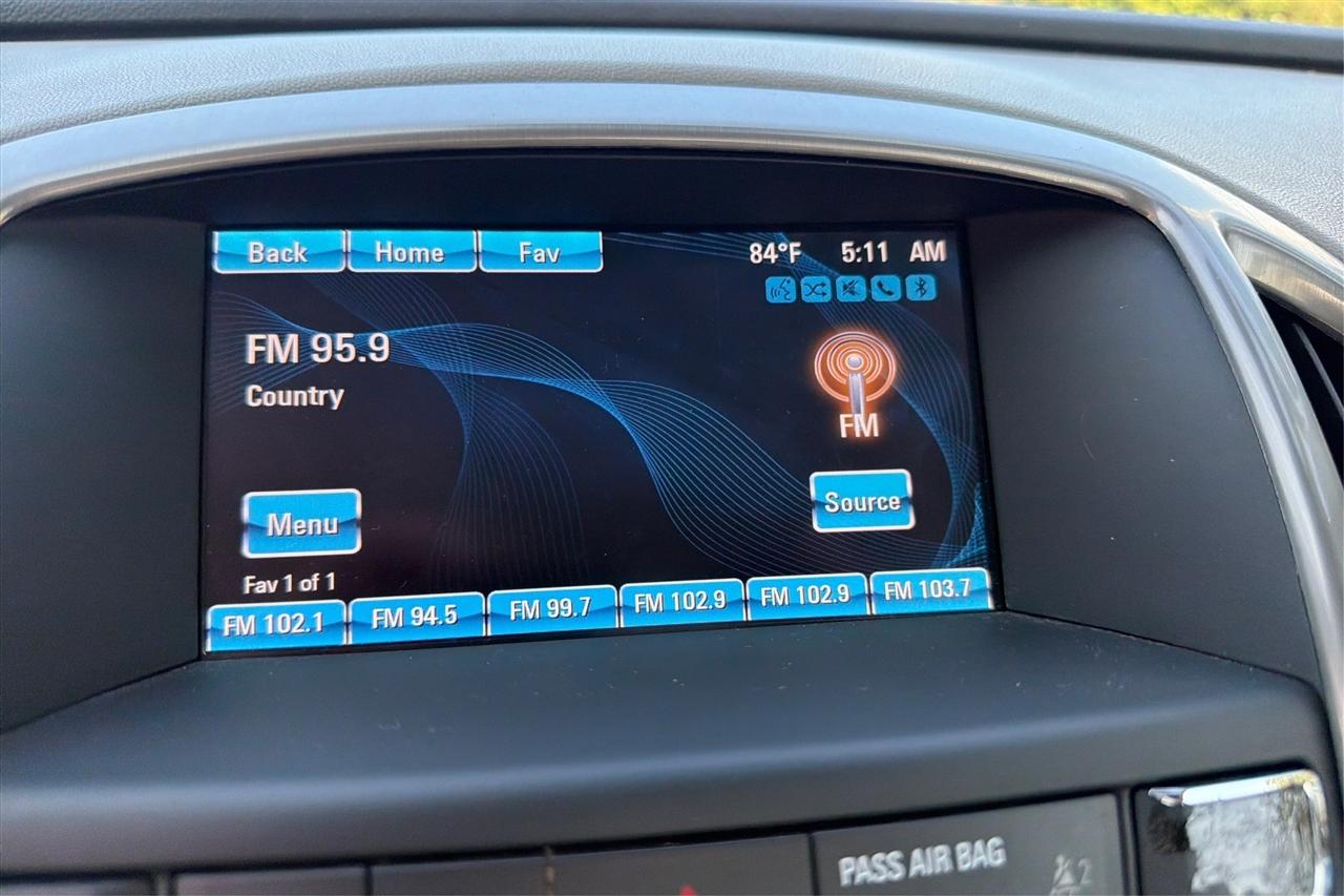 Buick Verano Base 4D Sedan 2014