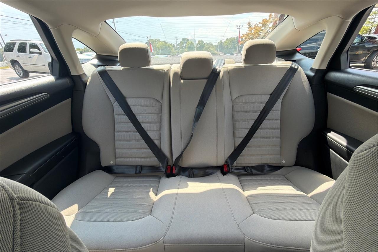 Ford Fusion S 4D Sedan 2019