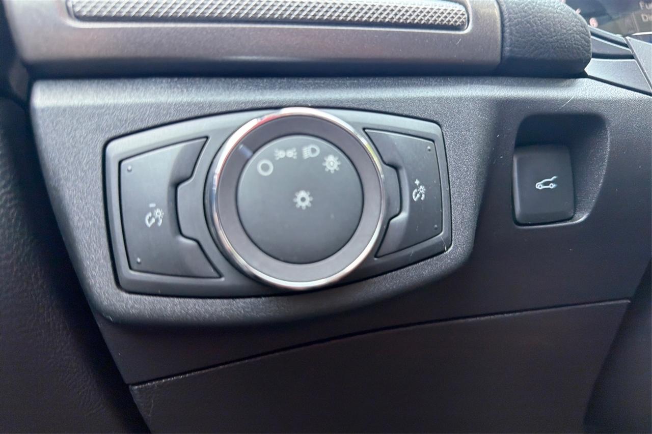 Ford Fusion S 4D Sedan 2019