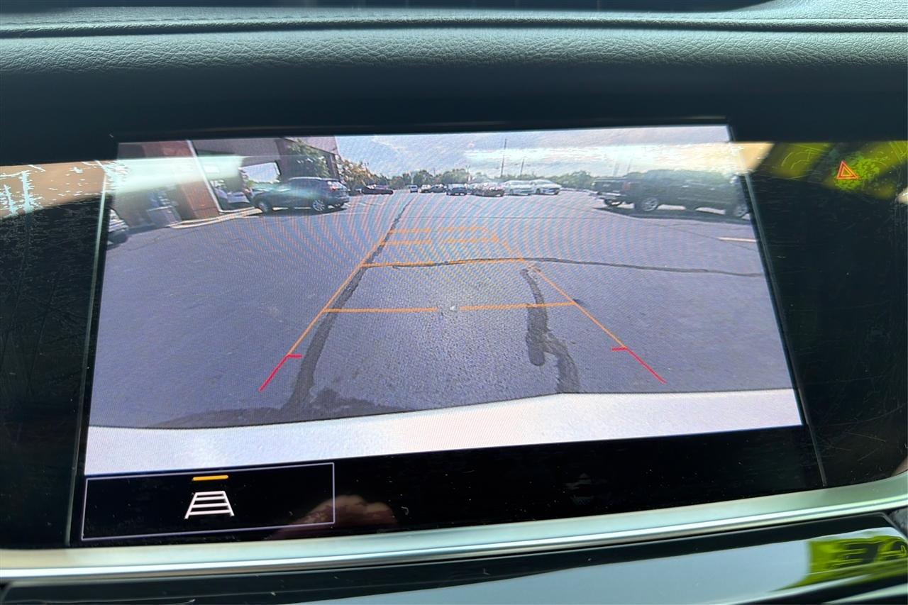 Cadillac XT5 Luxury 4D SUV FWD 2021
