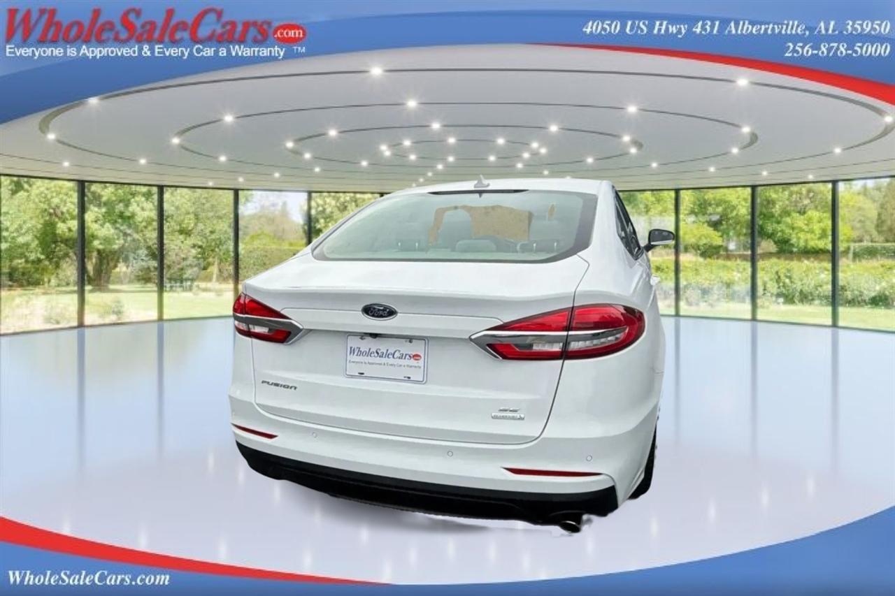 Ford Fusion SE 4D Sedan 2020