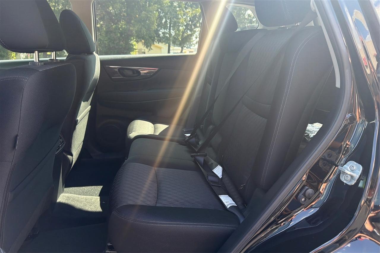 Nissan Rogue S 4D SUV FWD 2020