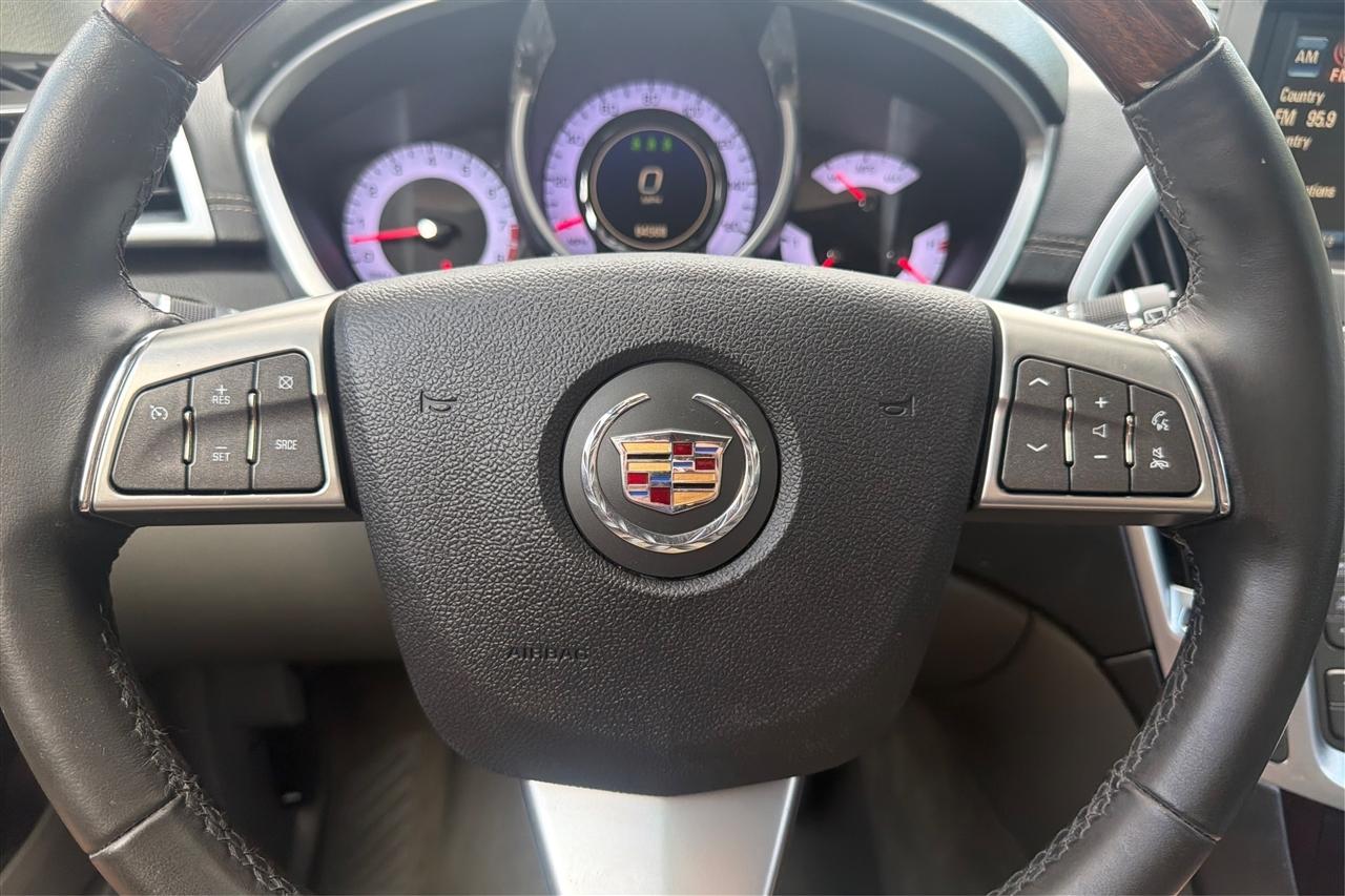 Cadillac SRX Premium 4D SUV FWD 2010