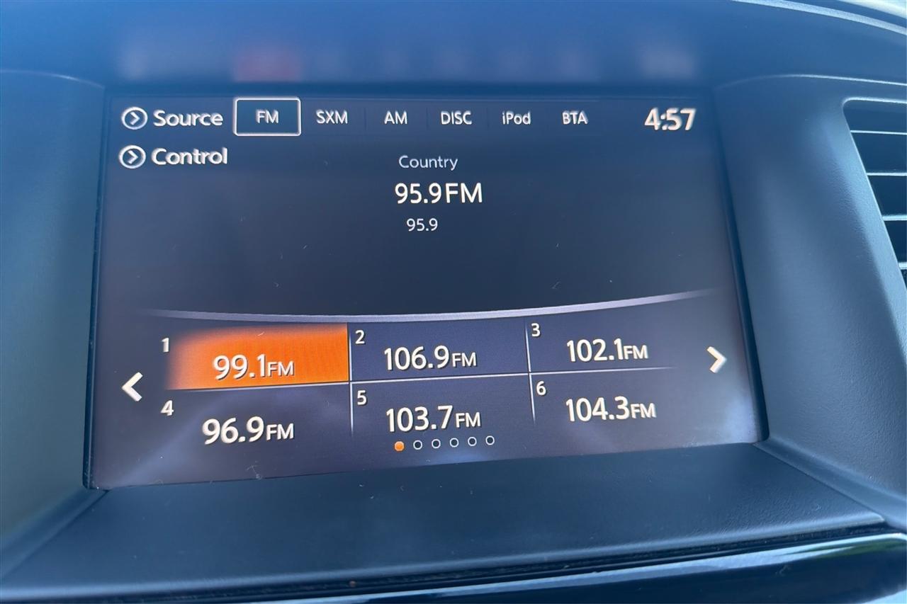 Nissan Pathfinder SV 4D SUV FWD 2019