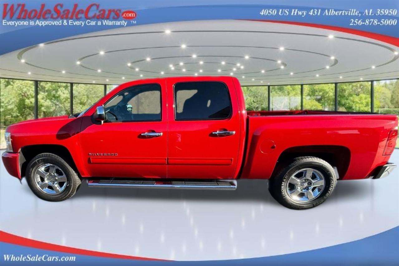 Chevrolet Silverado 1500 1LT Crew Cab 2WD 2011