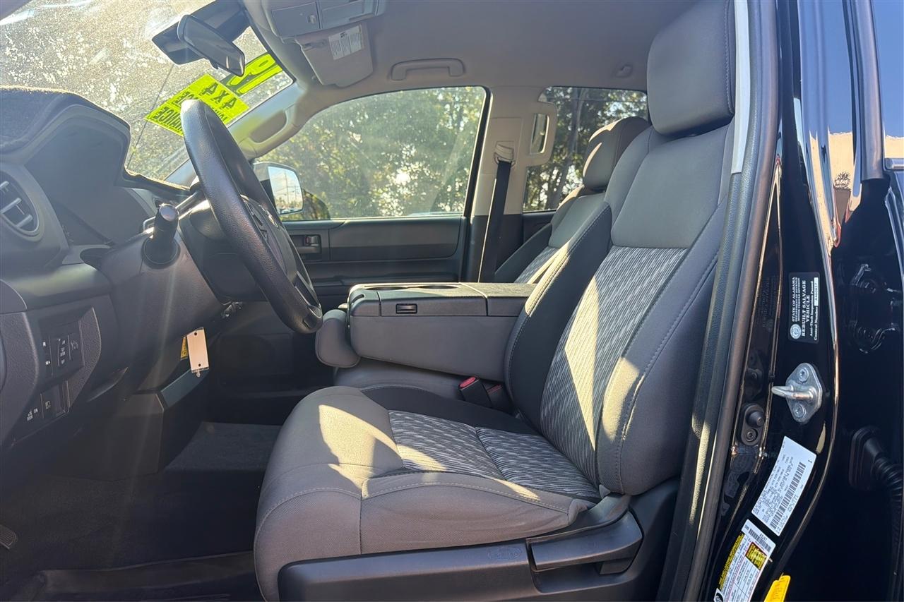 Toyota Tundra SR DblCab 4WD 4.6L V8 2019
