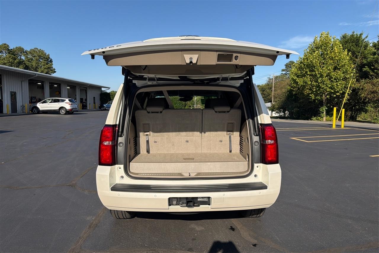 Chevrolet Tahoe LT 4D SUV RWD 2015
