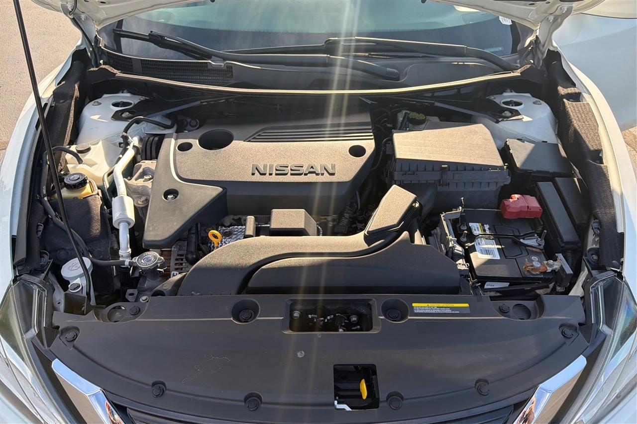 Nissan Altima S 4D Sedan 2.5 2016