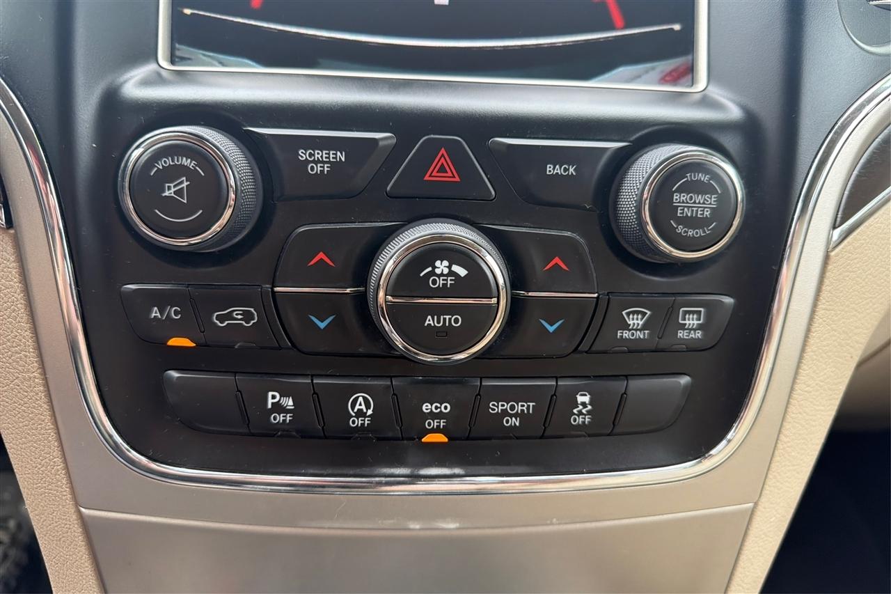 Jeep Grand Cherokee Limited 4D SUV RWD 2016
