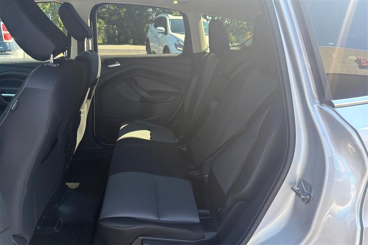 Ford Escape SE 4D SUV FWD 2018