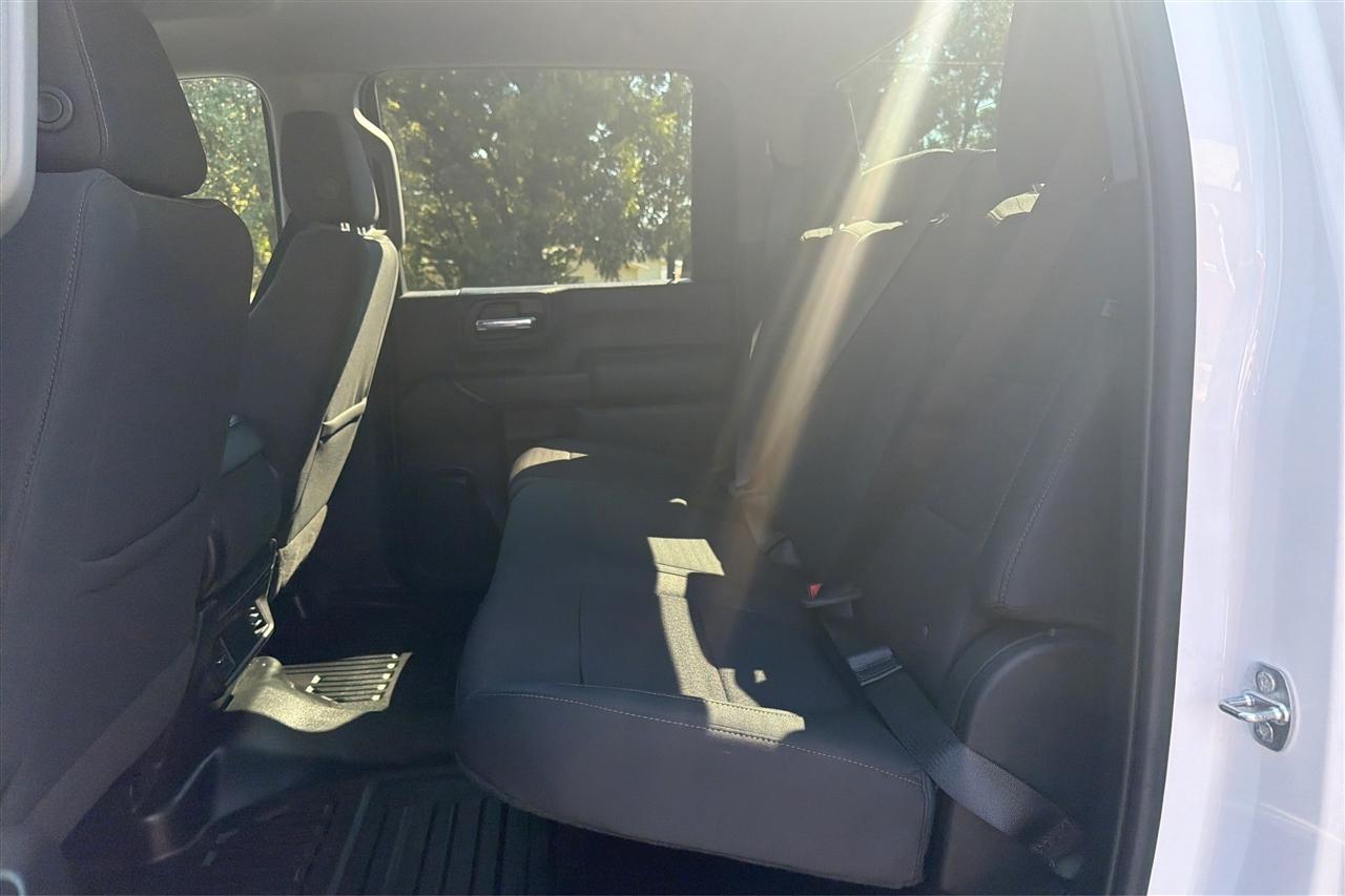 Chevrolet Silverado 2500 LT Crew Cab 4WD SWB 2022