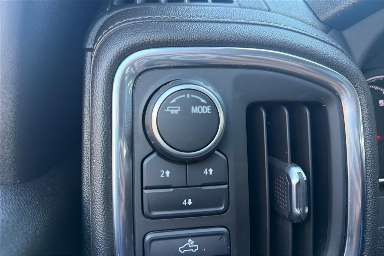 Chevrolet Silverado 2500 LT Crew Cab 4WD SWB 2022