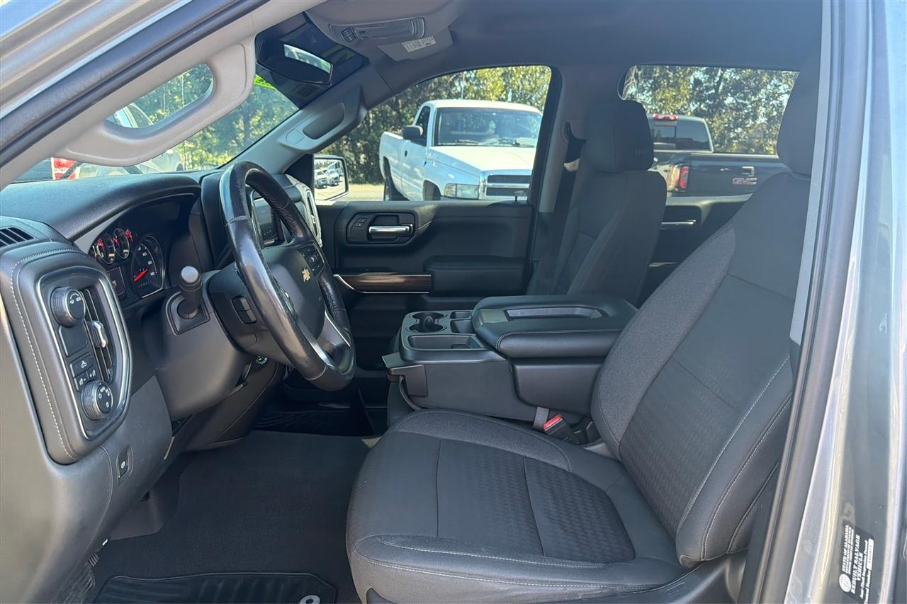 Chevrolet Silverado 1500 1LT Crew Cab 2WD 2021