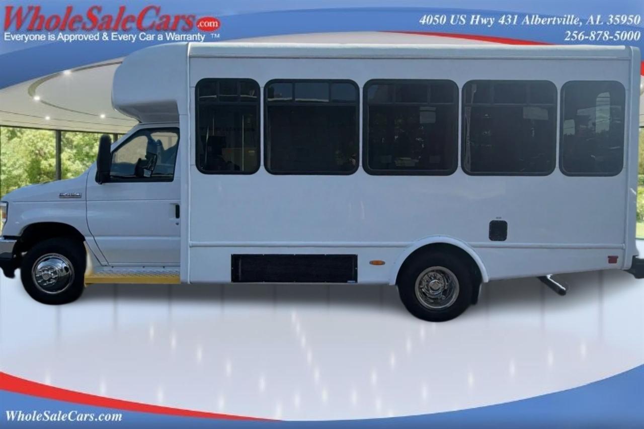 Ford Commercial Vans E450 Cutaway 158WB DRW 2023