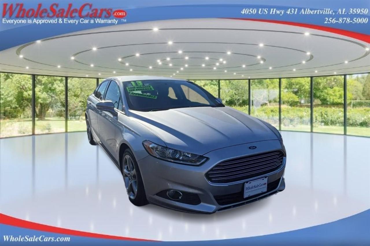 Ford Fusion SE 4D Sedan 2013