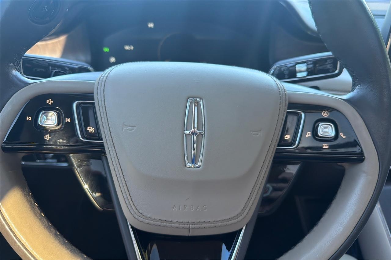Lincoln Aviator Reserve 4D SUV RWD 2021