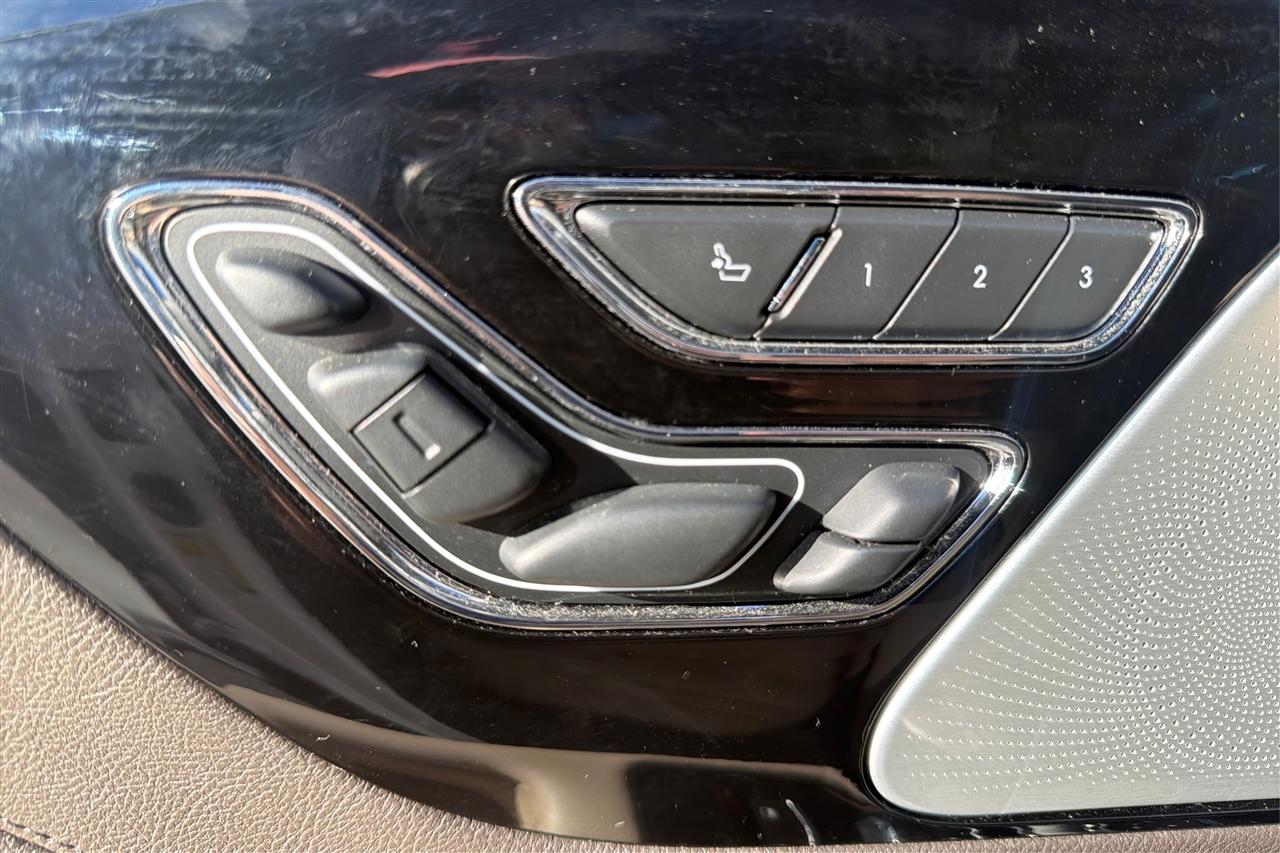 Lincoln Aviator Reserve 4D SUV RWD 2021