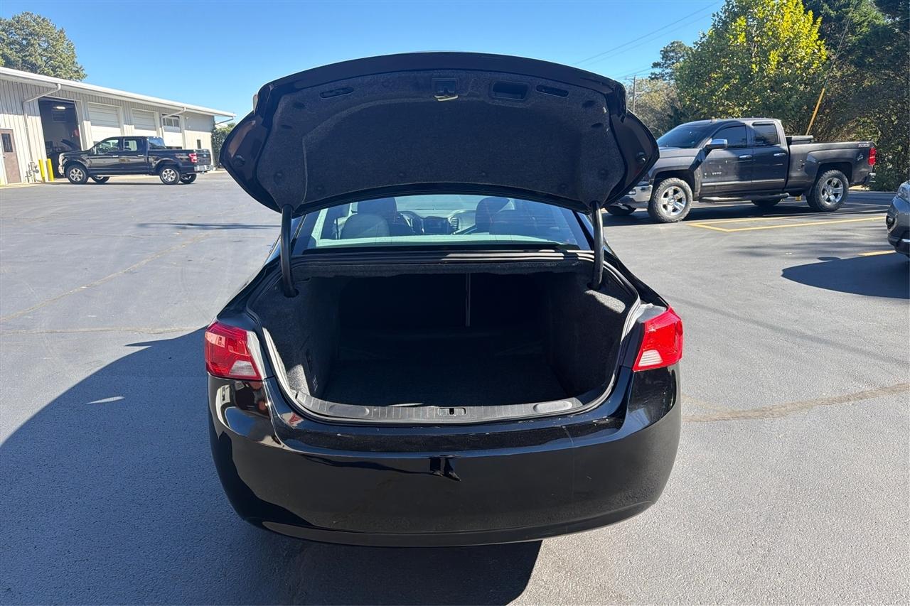 Chevrolet Impala LS 4D Sedan 2016