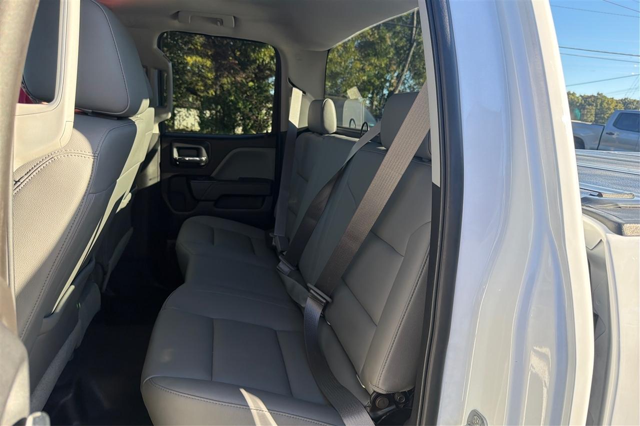 Chevrolet Silverado 1500 W/T Double Cab 4WD 2016