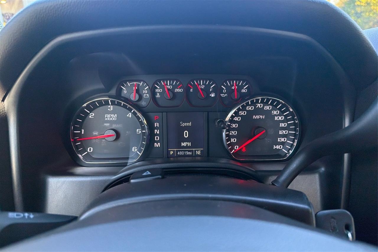Chevrolet Silverado 1500 W/T Double Cab 4WD 2016