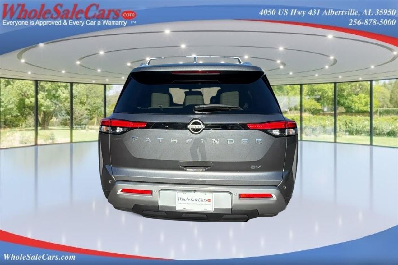 Nissan Pathfinder SL 4D SUV FWD 2024