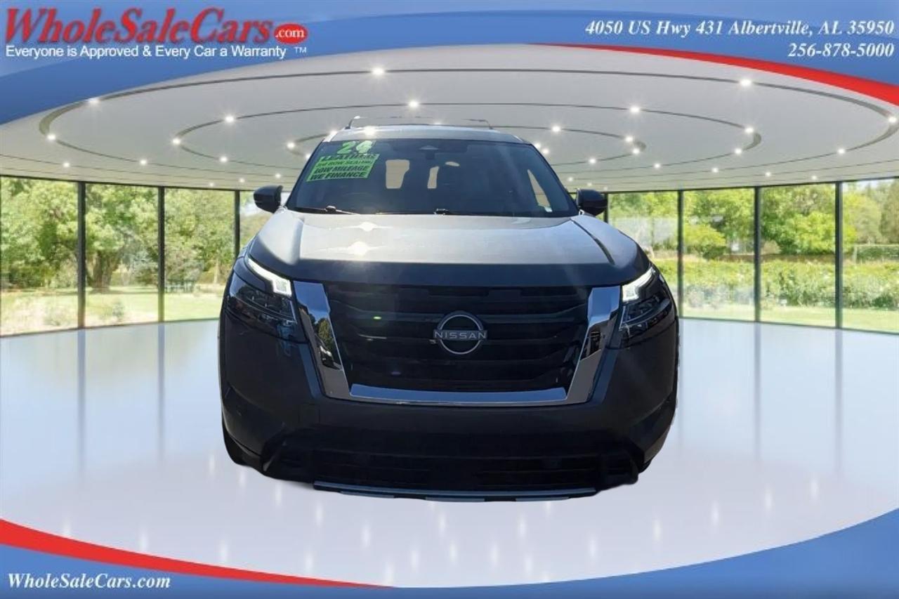 Nissan Pathfinder SL 4D SUV FWD 2024