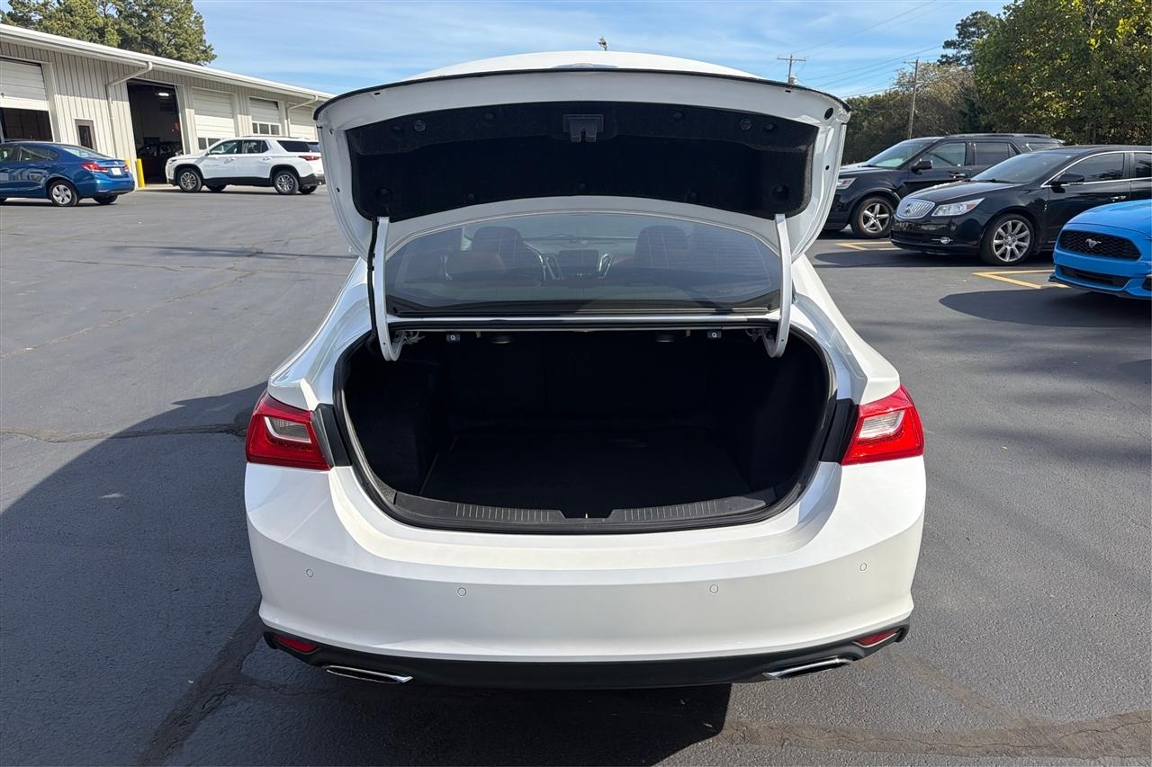 Chevrolet Malibu Premier 4D Sedan 2017
