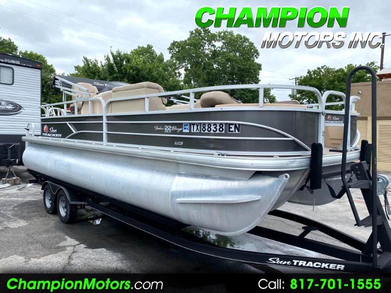 Used 2019 Sun Tracker Fishing Barge 22 DLX XP3 Tritoon w/Mercury 200HP
