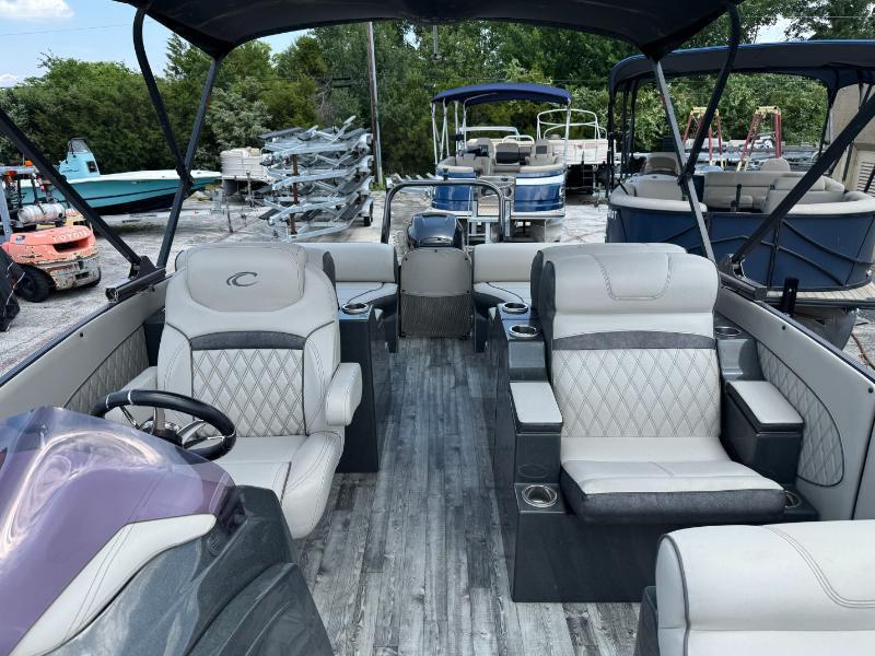 Crest Pontoons Savannah  2018