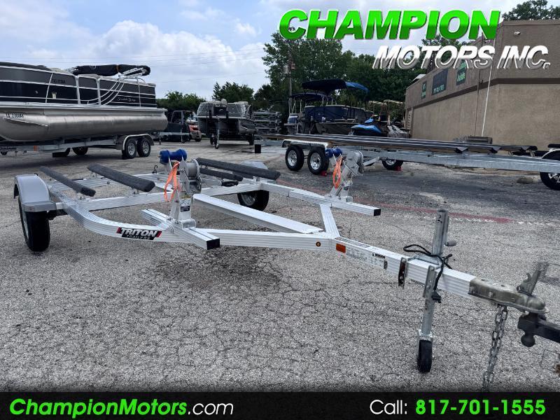 Triton Trailer  2022