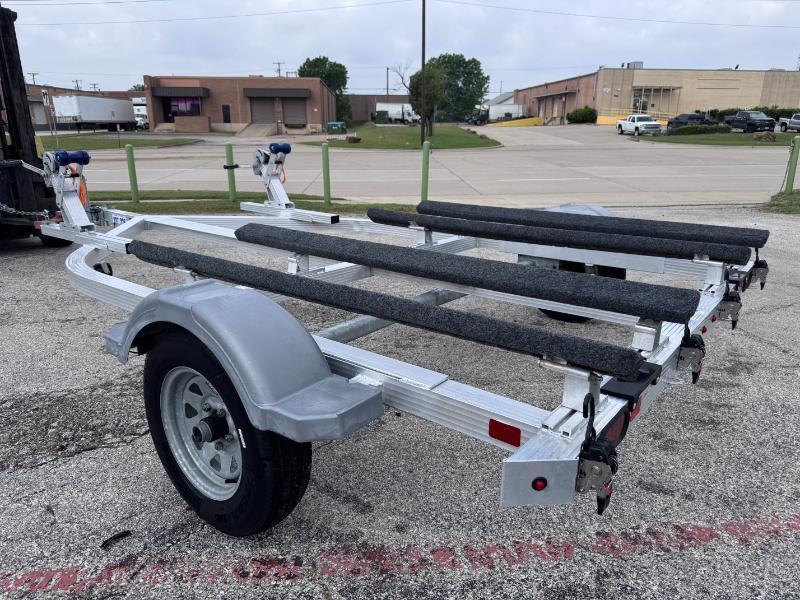 Triton Trailer  2022