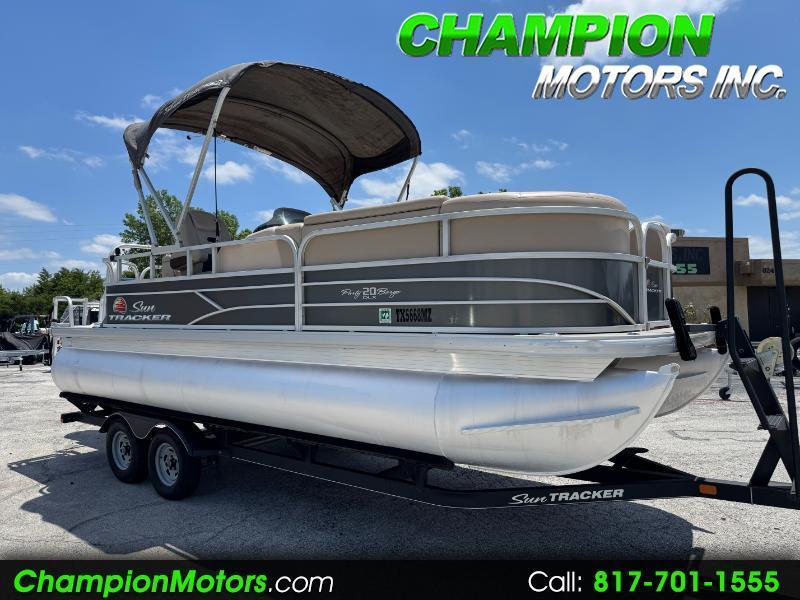 Sun Tracker Party Barge 20 DLX  2019