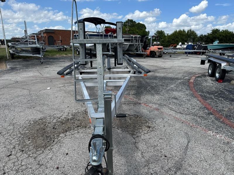 McClain  Aluminum Series  2022