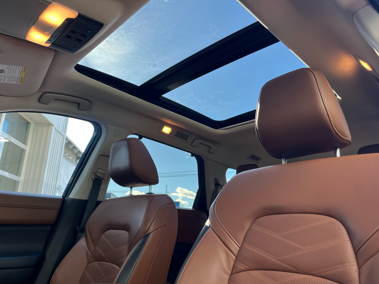 Nissan Pathfinder Platinum 4WD 2022