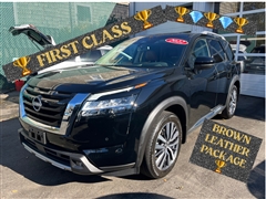 2022 Nissan Pathfinder 