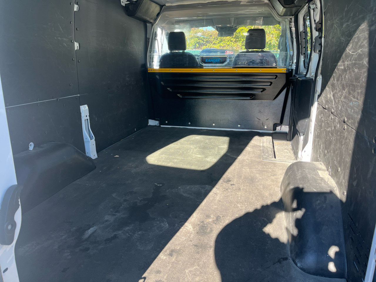 Ford Transit Cargo Van T-250 130" Low Rf 9070 GVWR RWD 2021 Ford Transit Cargo Van T-250 130" Low Rf 9070 GVWR RWD 2021