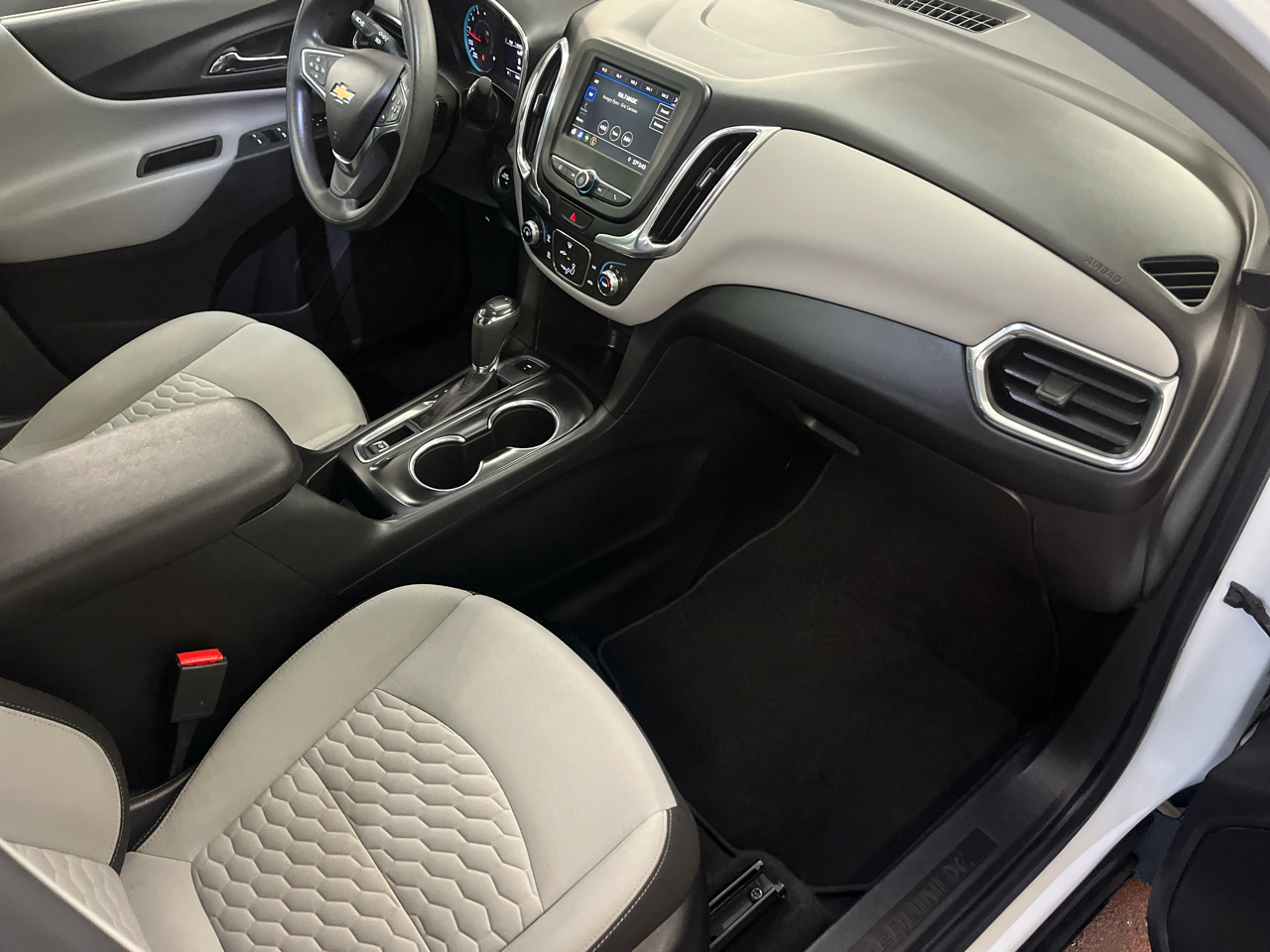 Chevrolet Equinox AWD 4dr LS w/1LS 2020 Chevrolet Equinox AWD 4dr LS w/1LS 2020