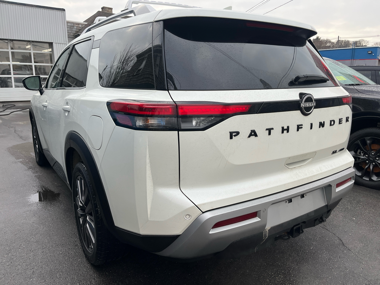Nissan Pathfinder SL 4WD 2023
