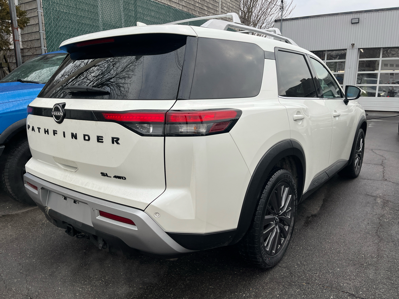 Nissan Pathfinder SL 4WD 2023