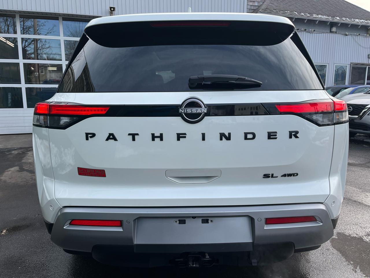 Nissan Pathfinder SL 4WD 2023