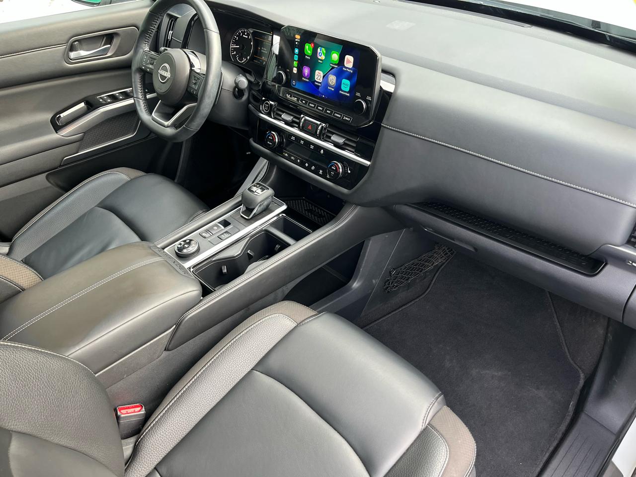 Nissan Pathfinder SL 4WD 2023