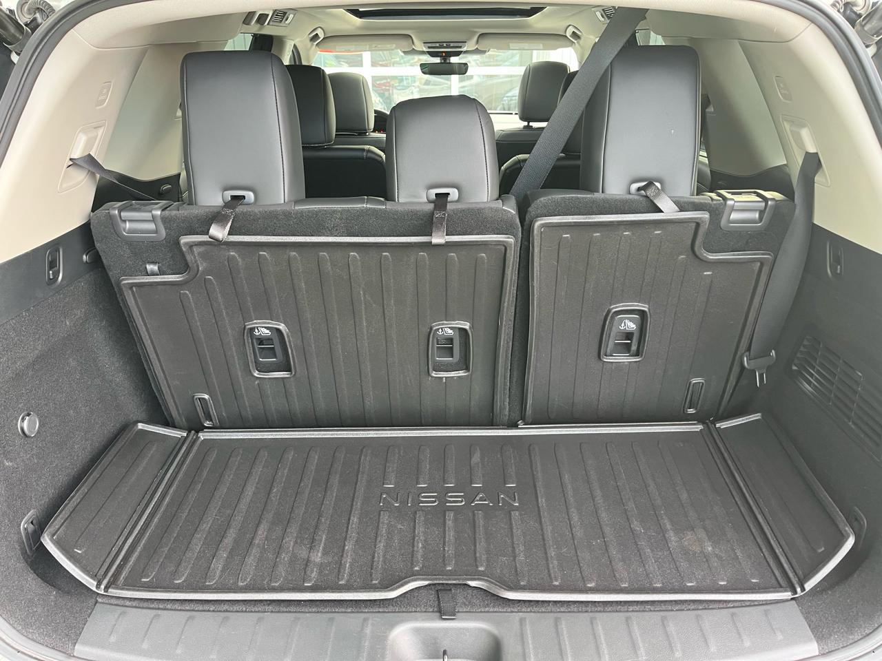 Nissan Pathfinder SL 4WD 2023