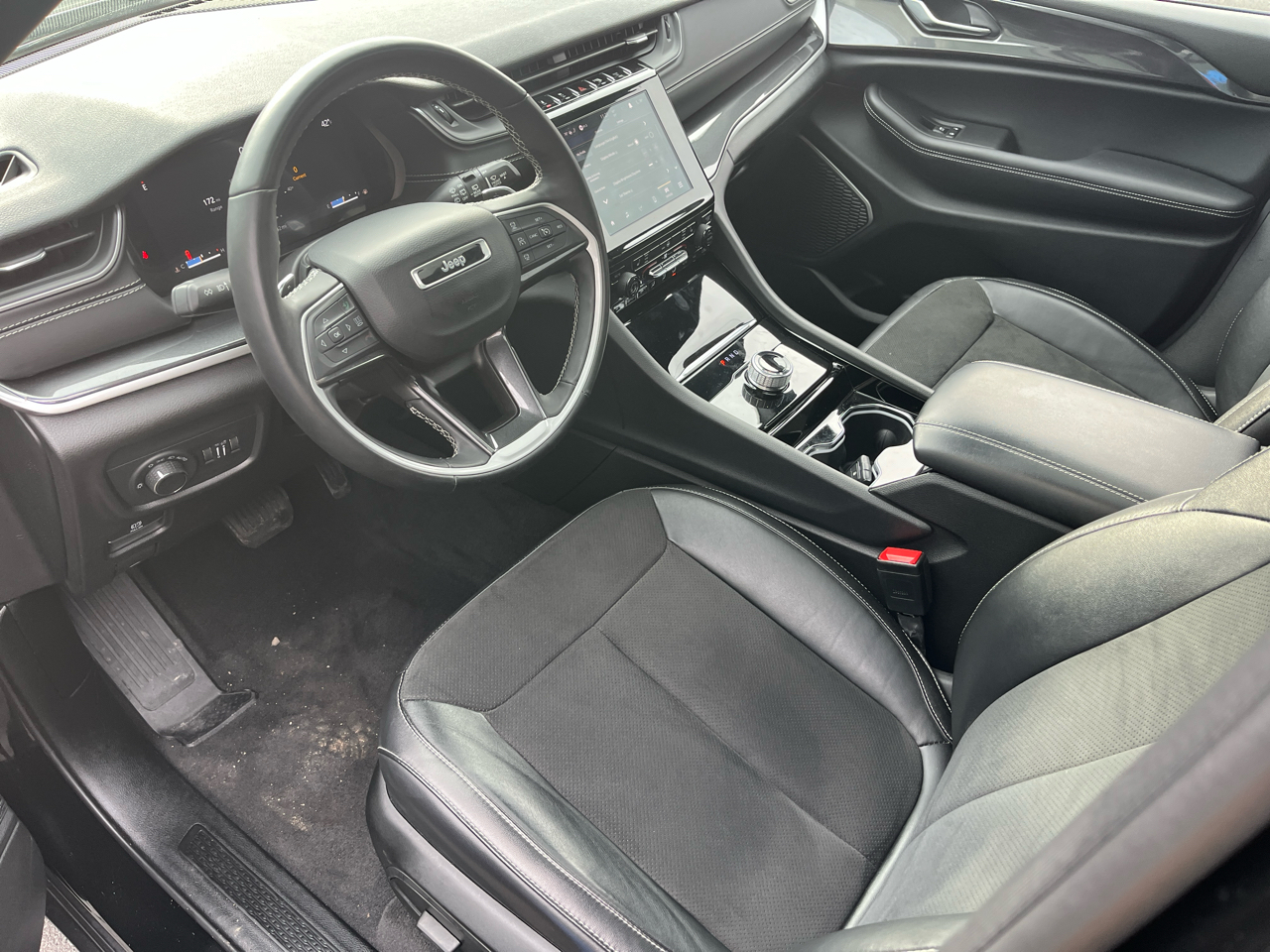 Jeep Grand Cherokee Altitude 4x4 2022