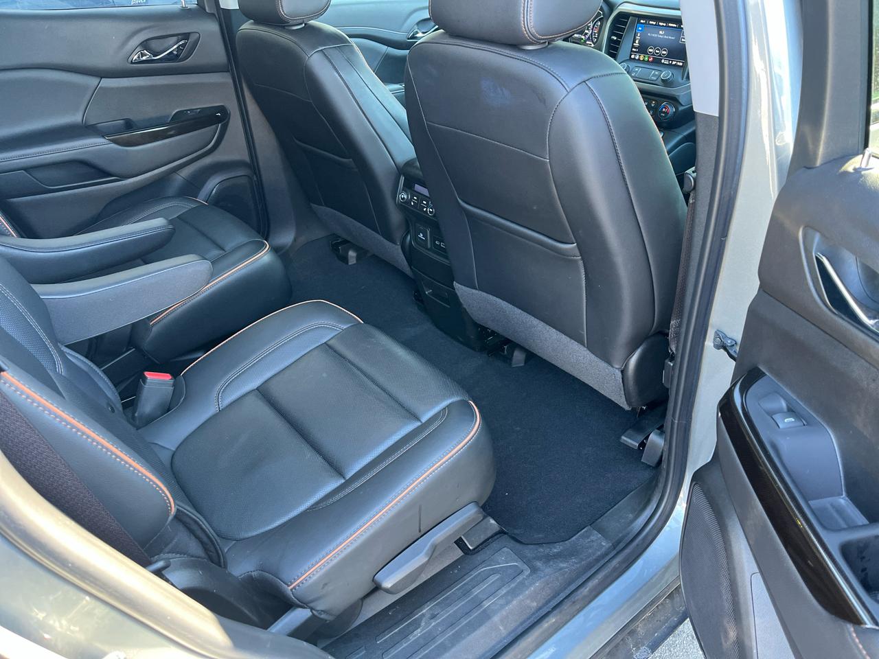 GMC Acadia AWD 4dr AT4 2023