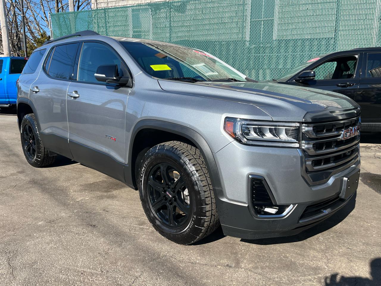 GMC Acadia AWD 4dr AT4 2023