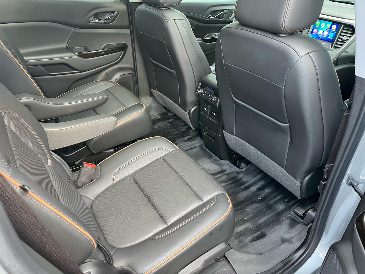 GMC Acadia AWD 4dr AT4 2023