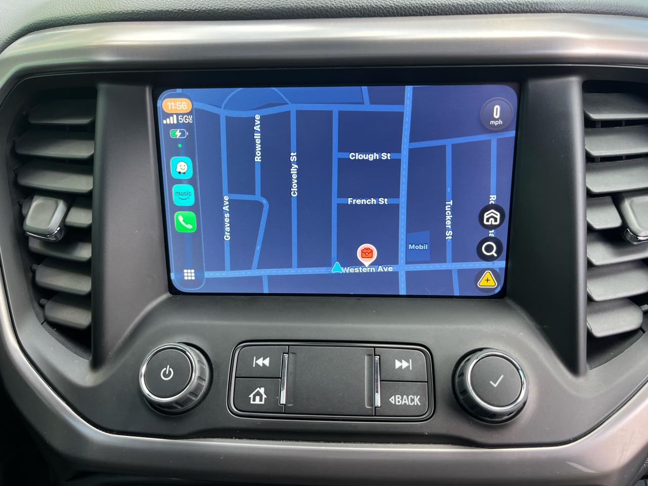 GMC Acadia AWD 4dr AT4 2023